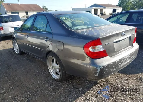 2003 Toyota Camry Le из США, поврежденный, VIN 4T1BE32K53U708523